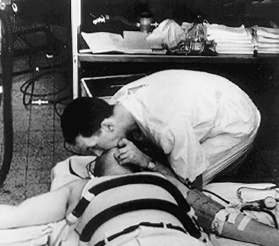 1956 Dr. Safar performing mouth-to-mouth breathing
